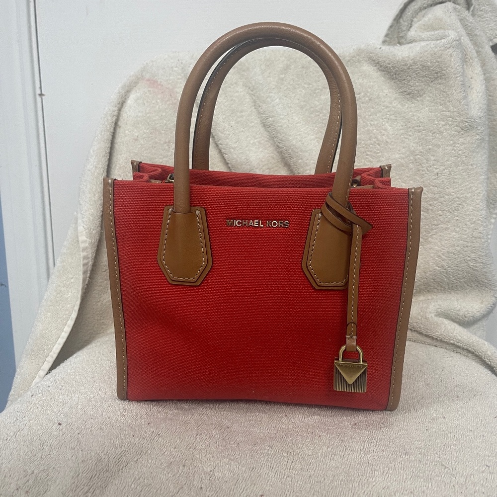 Michael Kors Mini Tote